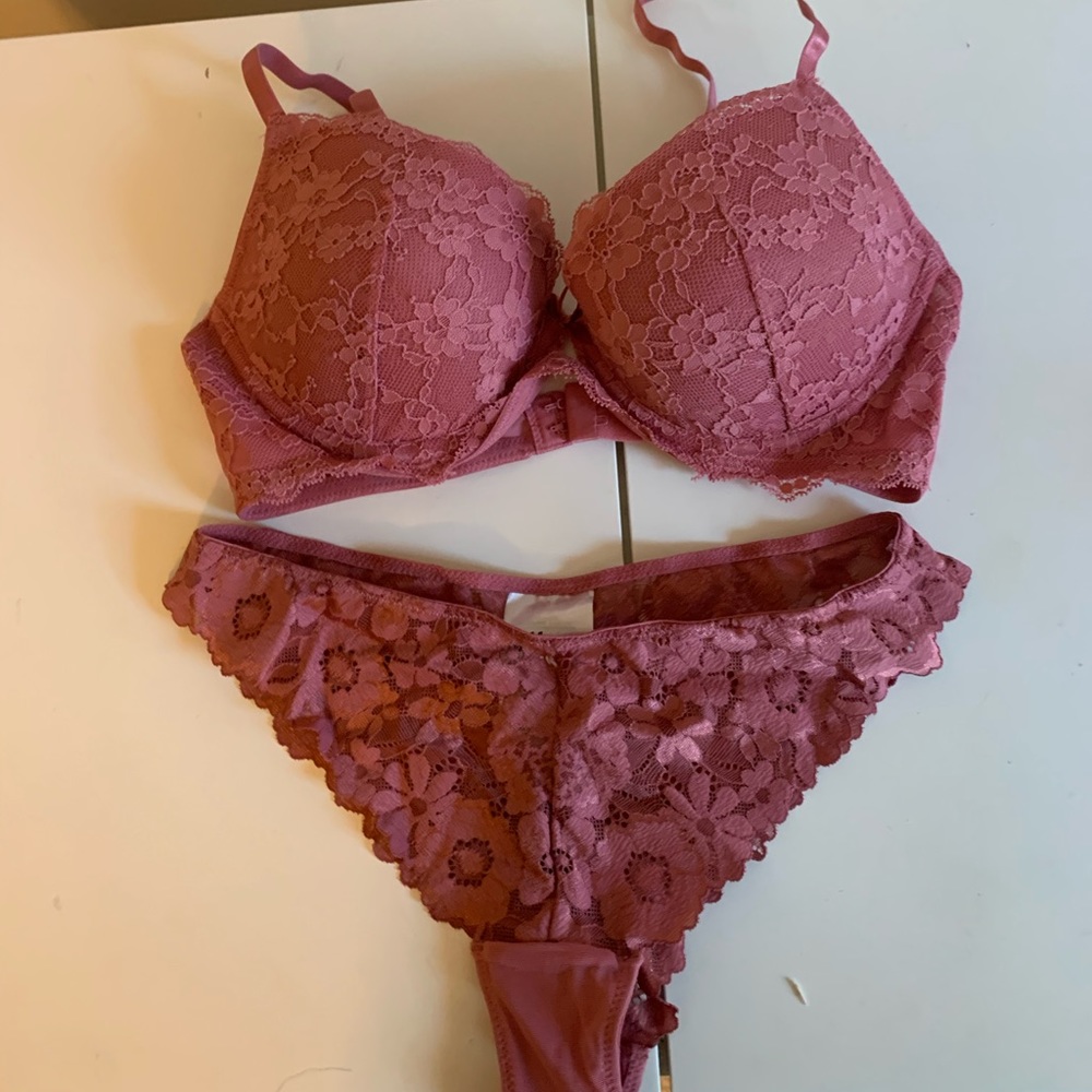 H&M Lingerie Set Mauve